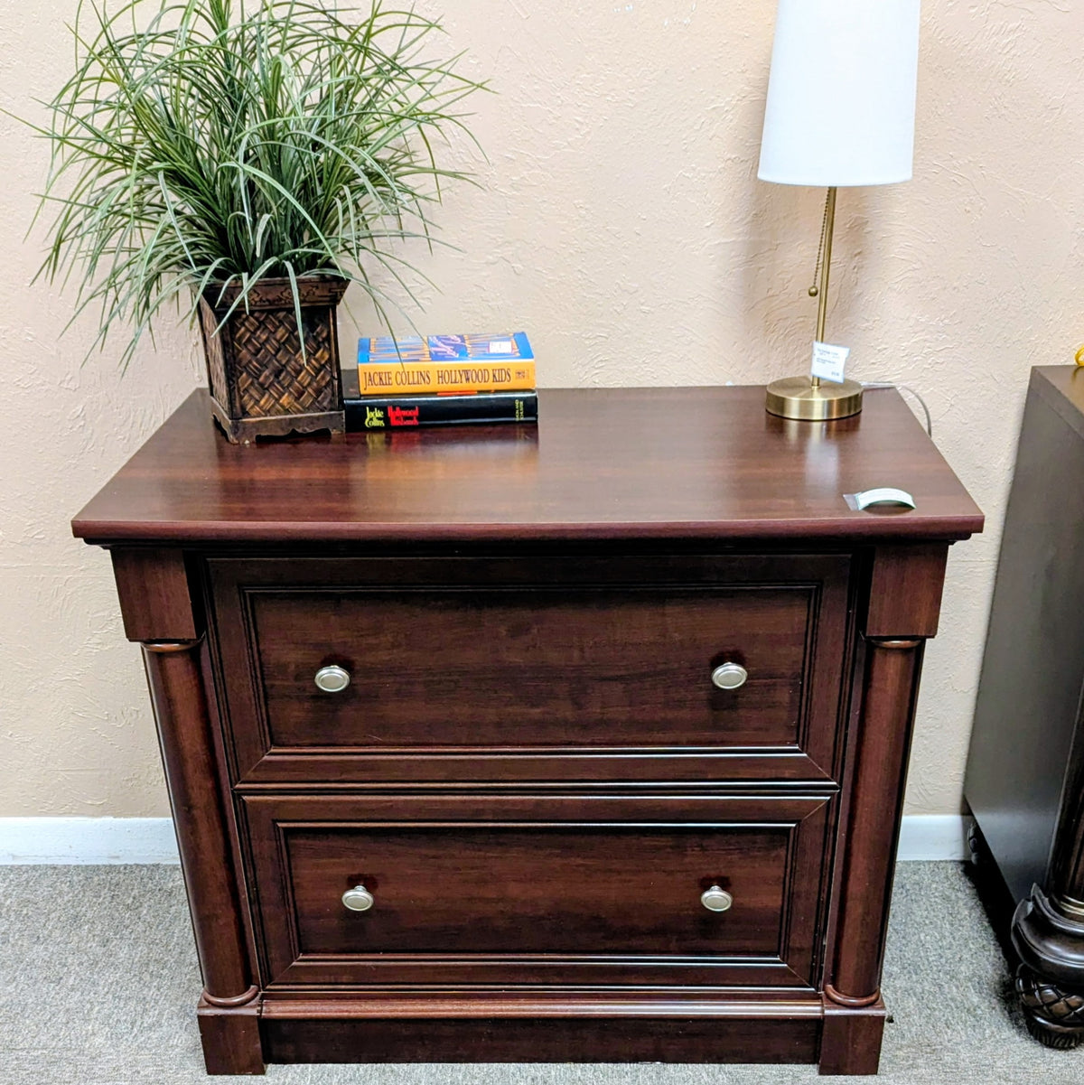 FILE CABINET