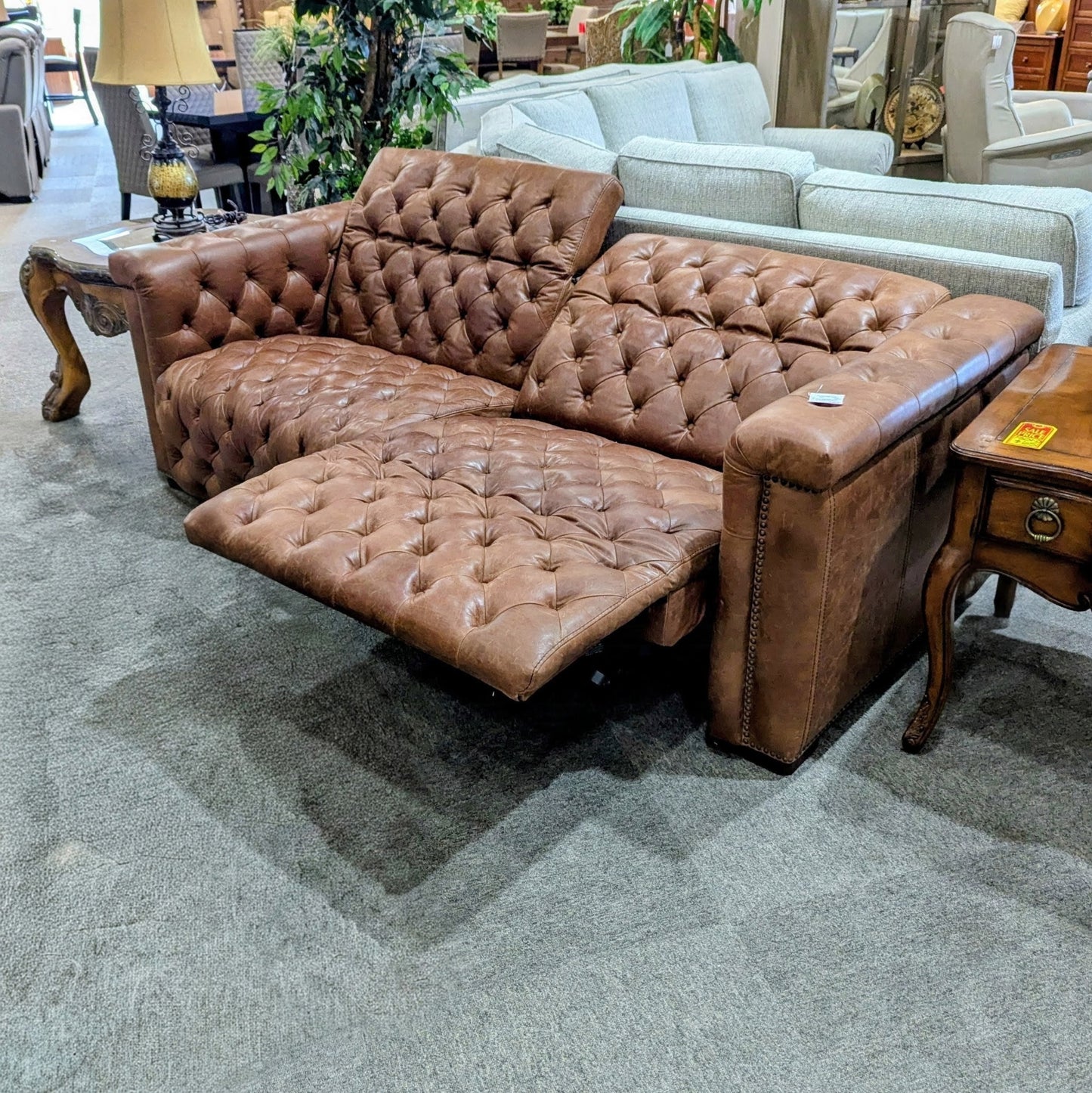 HOOKER SOFA