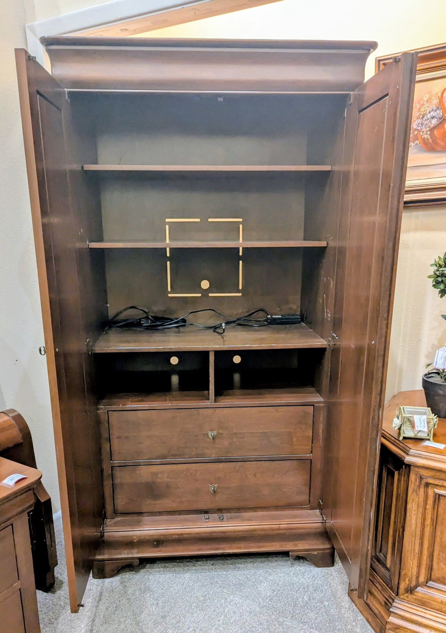 BEDROOM SET