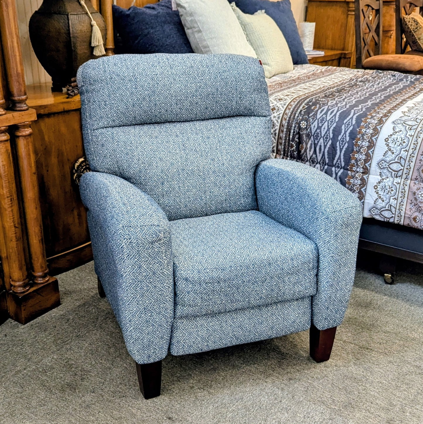 SOUTHERN MOTION RECLINER