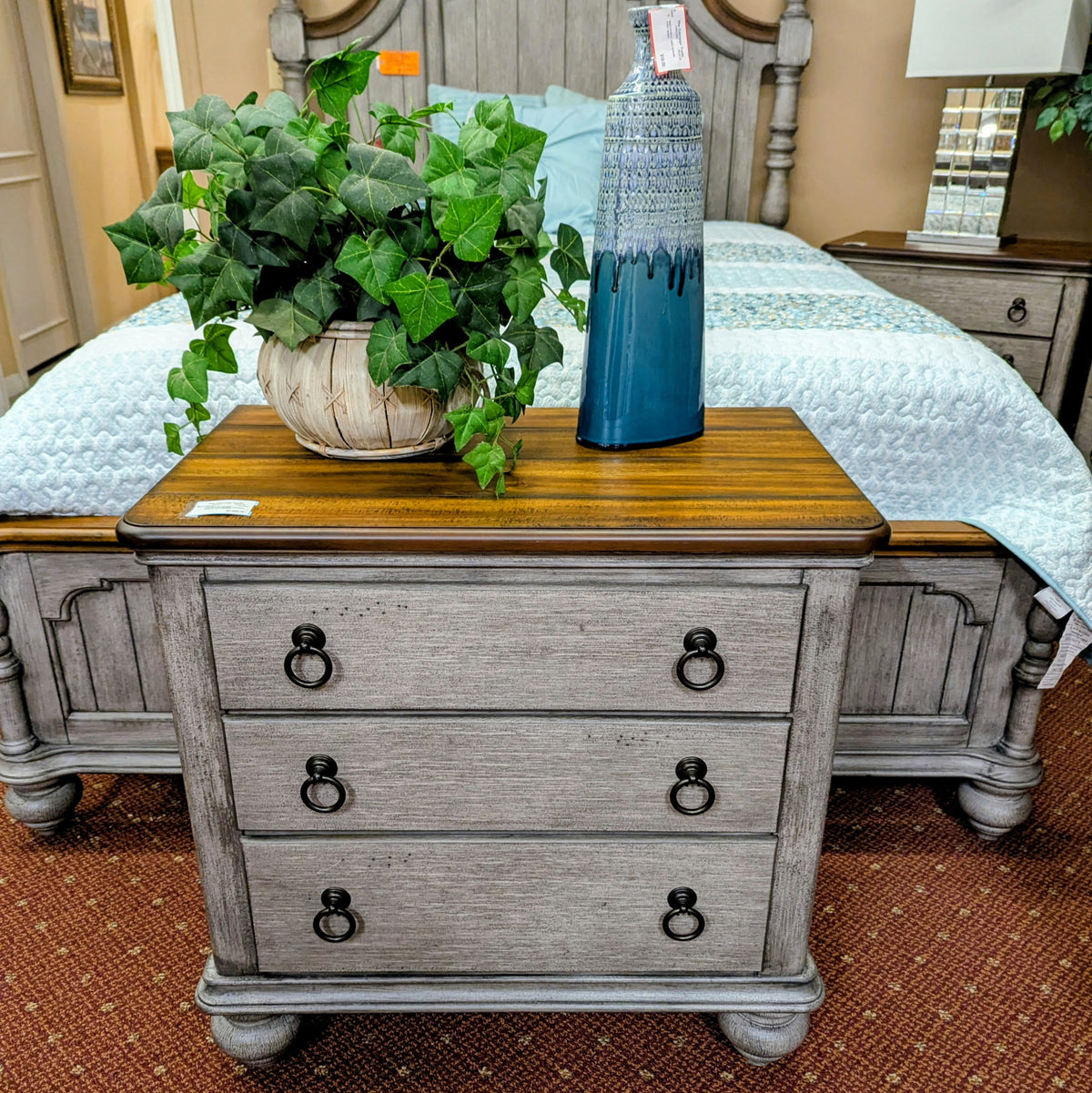 Flexsteel BEDROOM SET