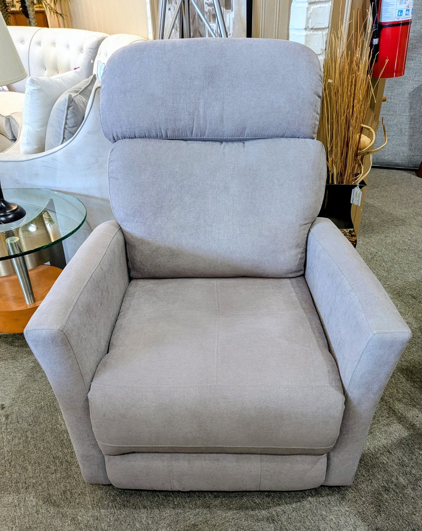 RECLINER