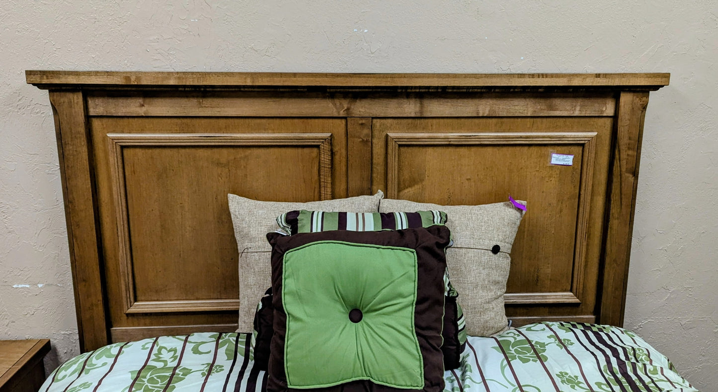 VAUGHAN-BASSETT BEDROOM SET