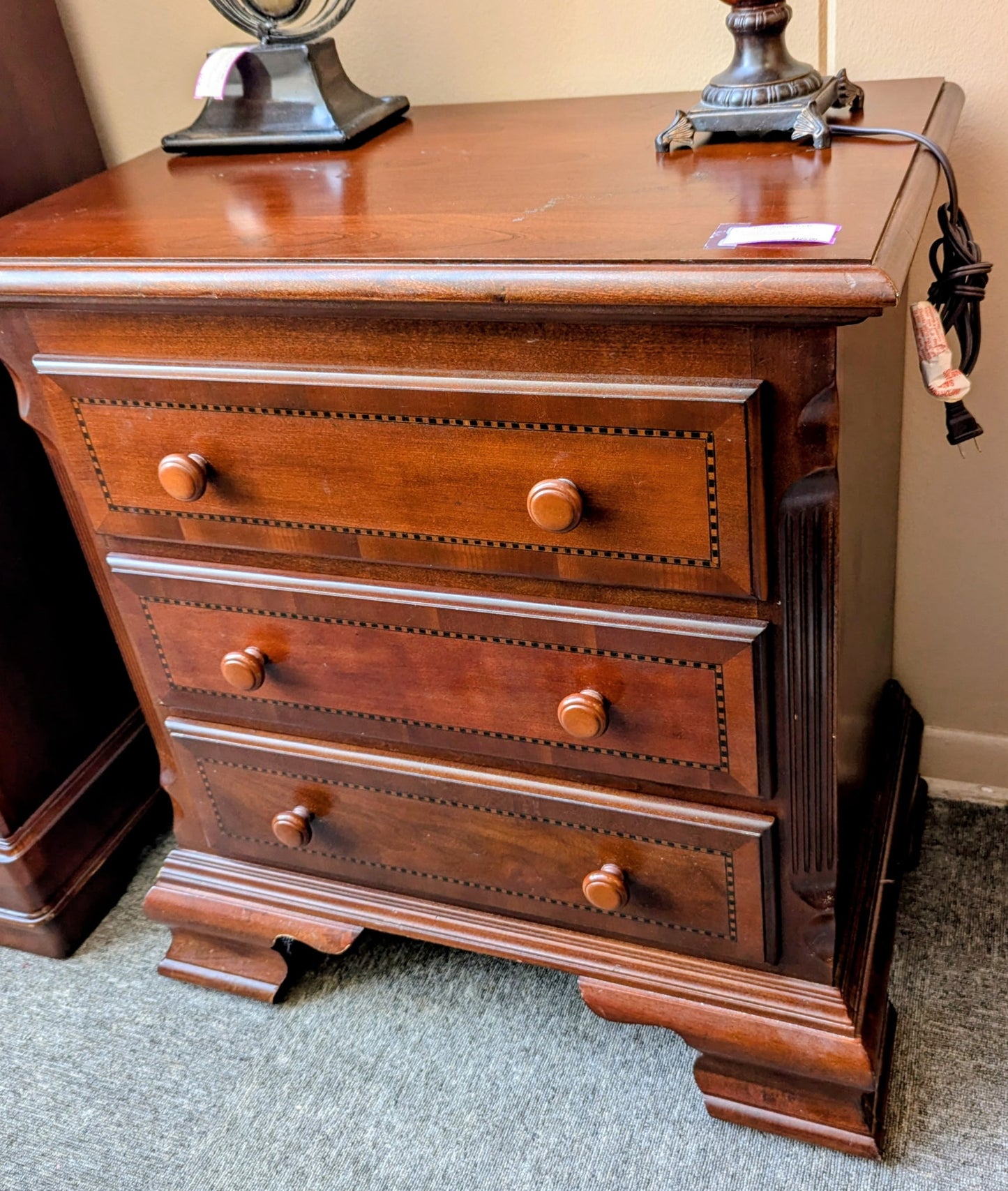 NIGHTSTAND