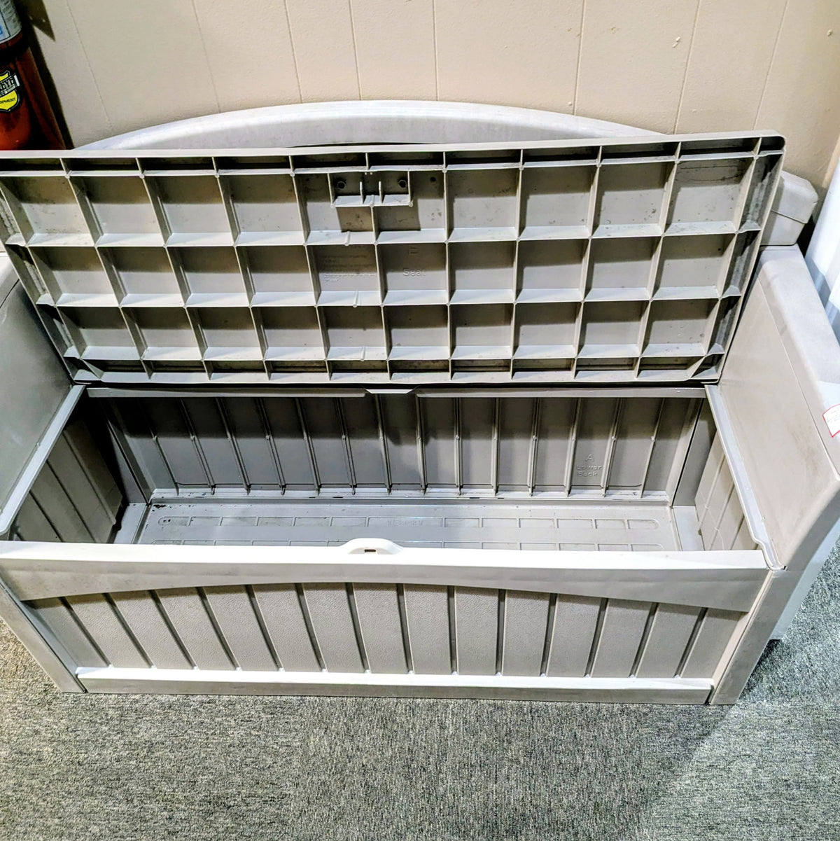 STORAGE BENCH