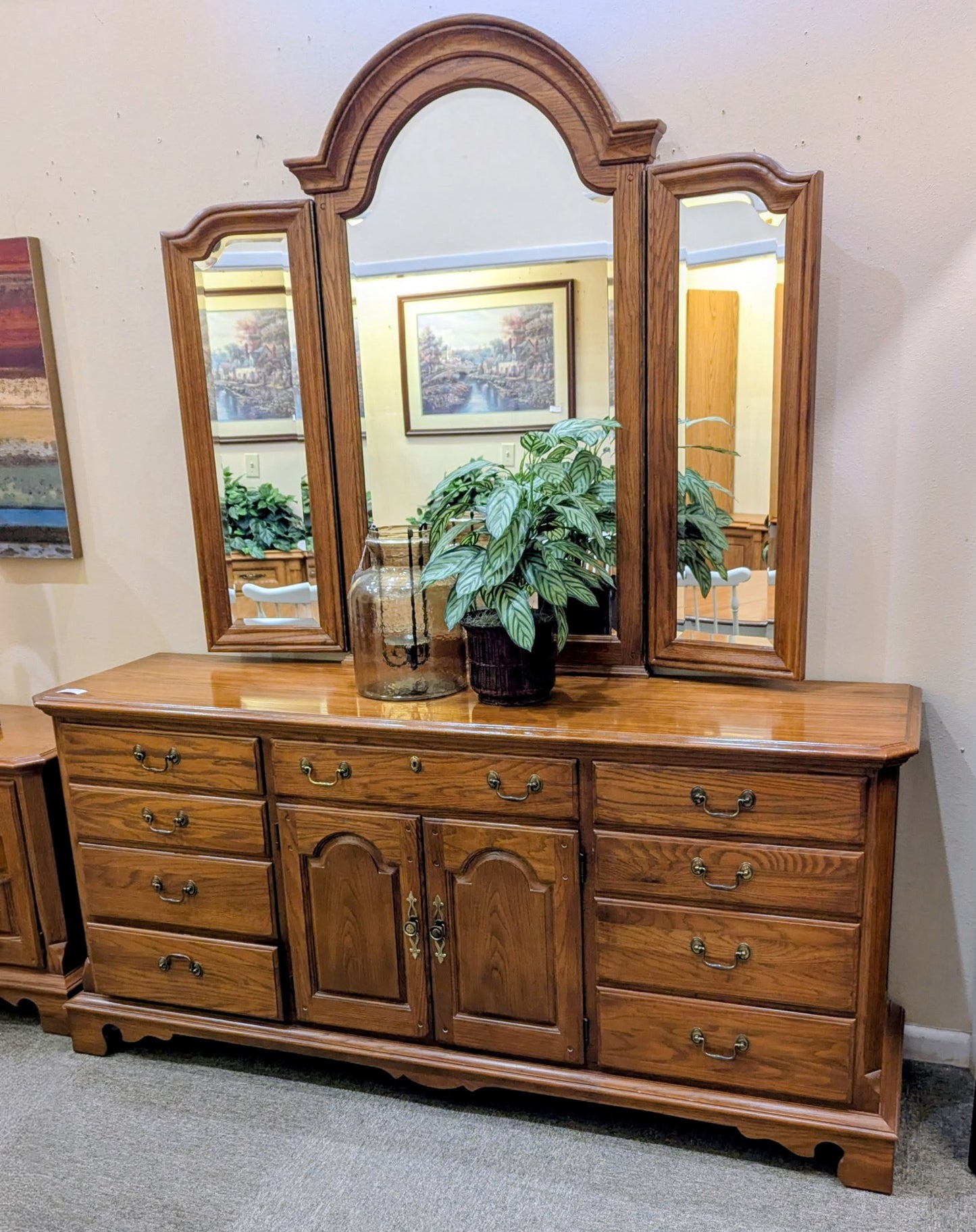 THOMASVILLE DRESSER