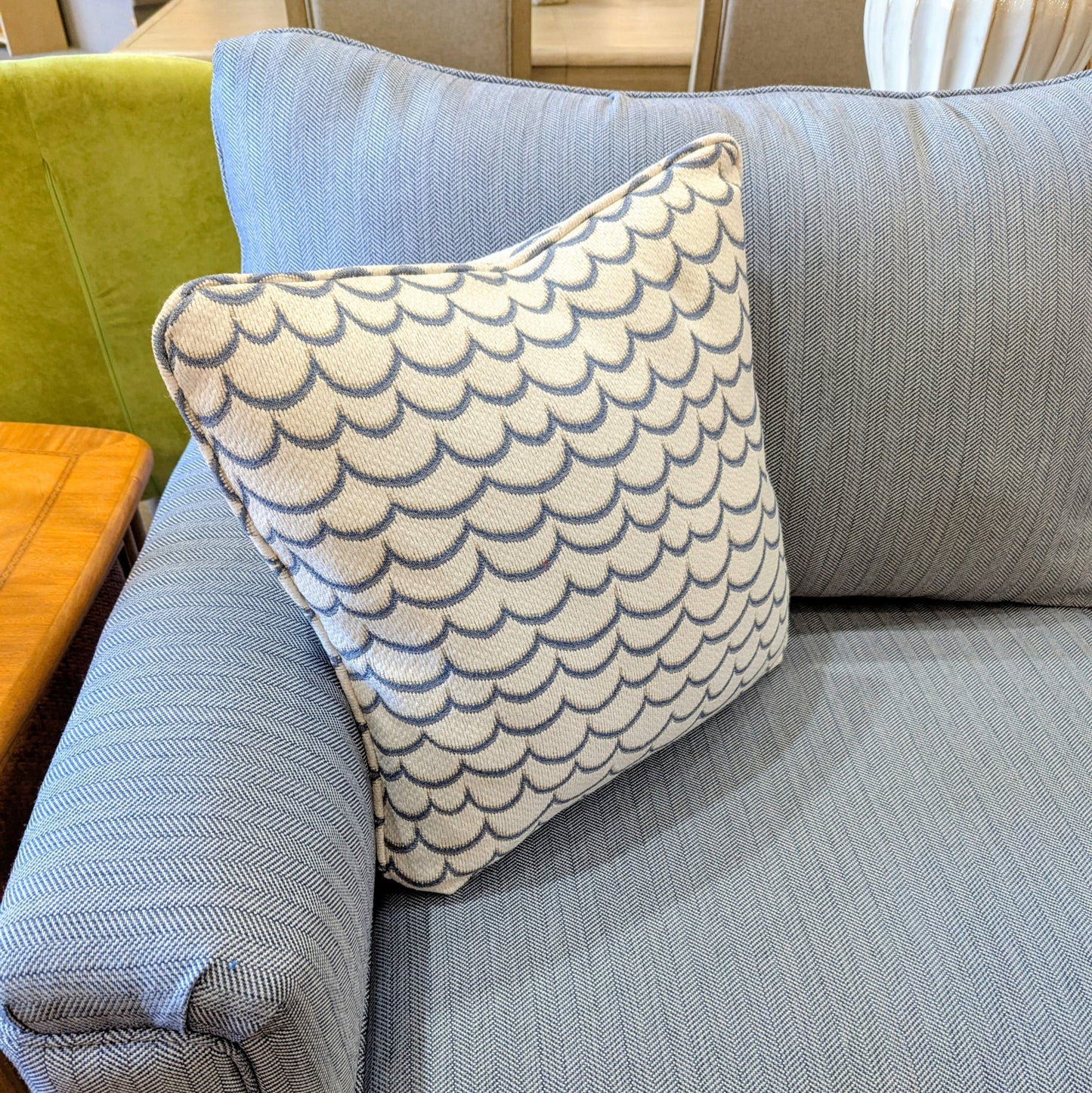 FUSION SOFA