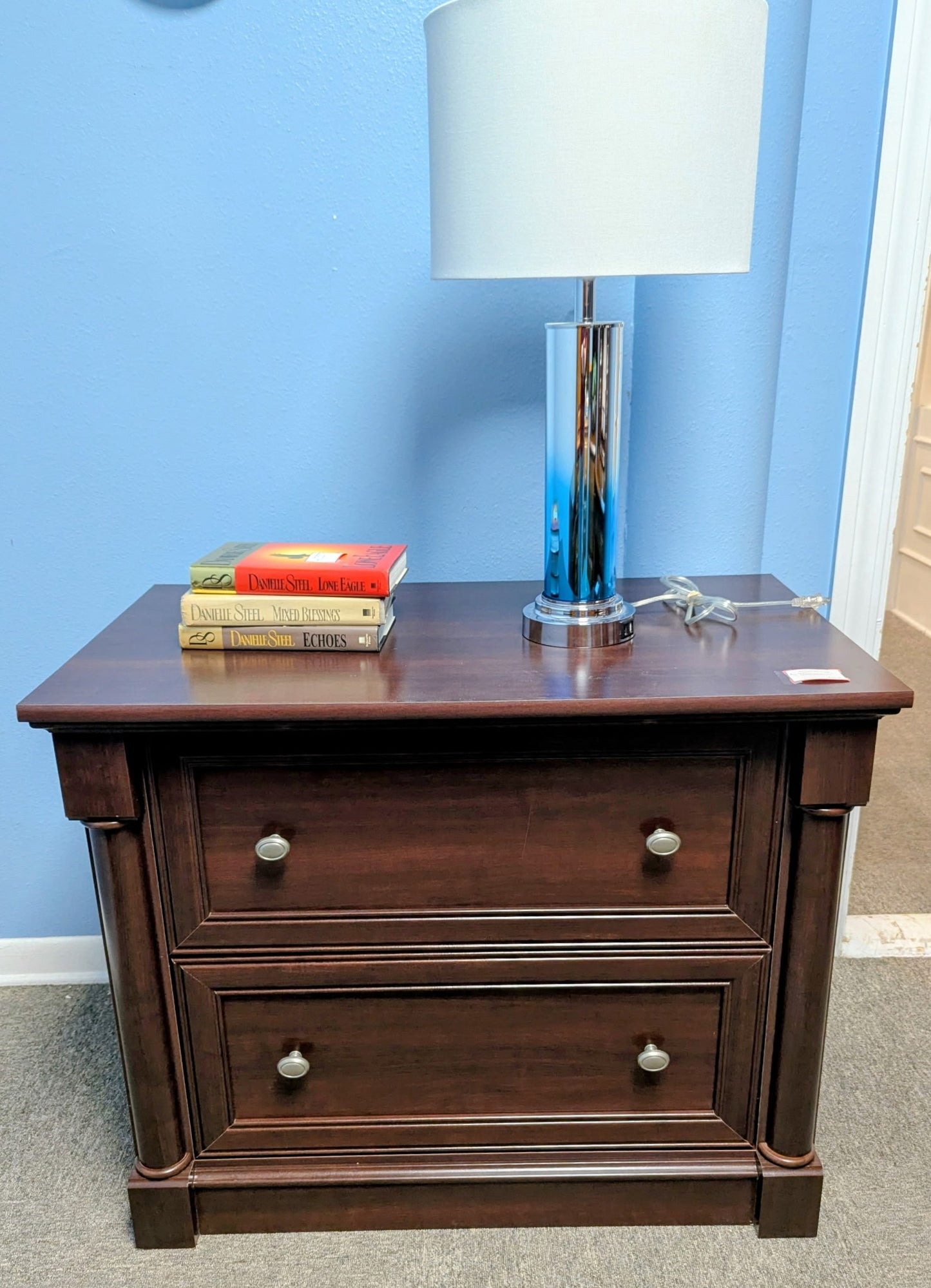 FILE CABINET
