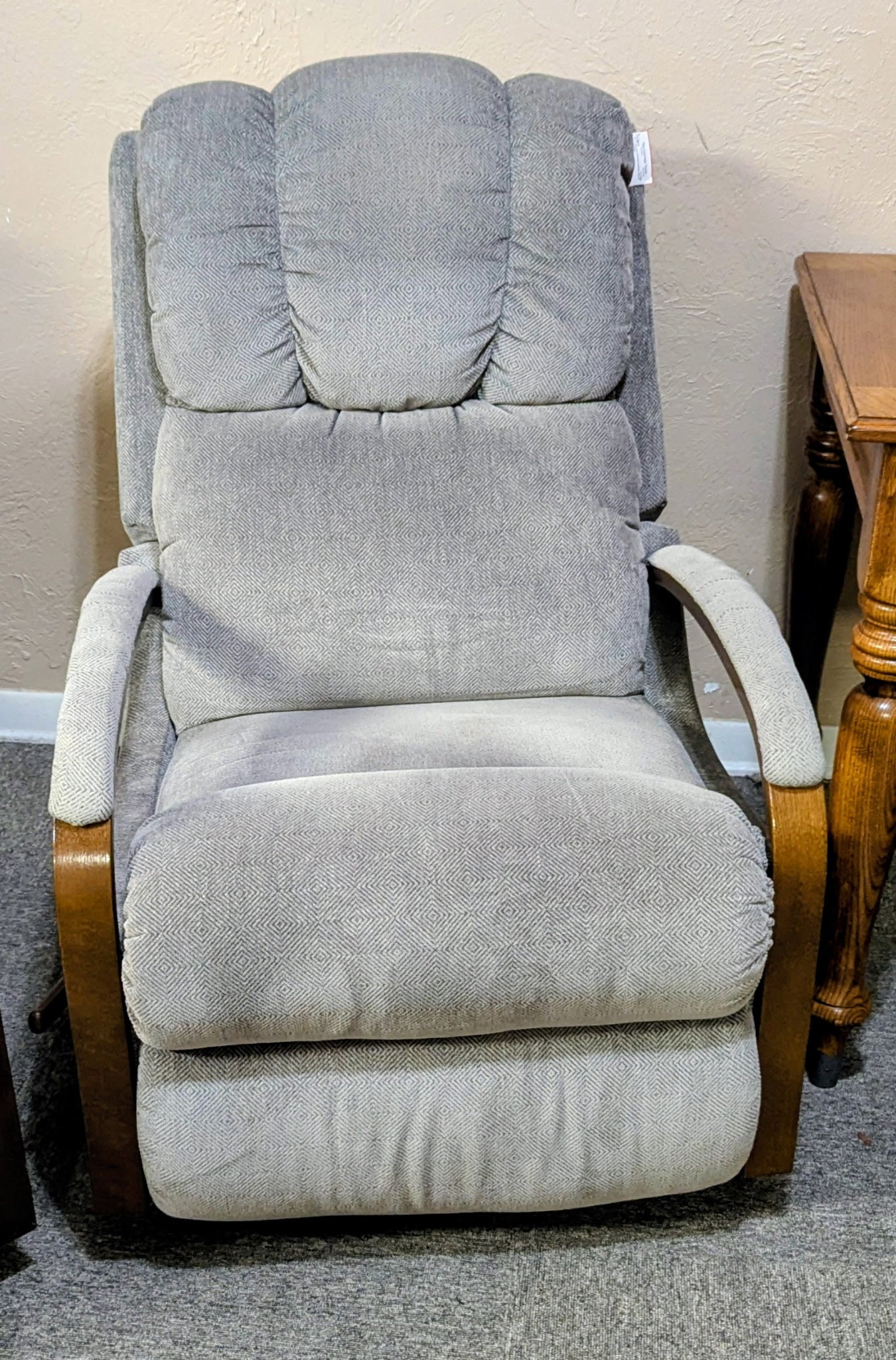 RECLINER
