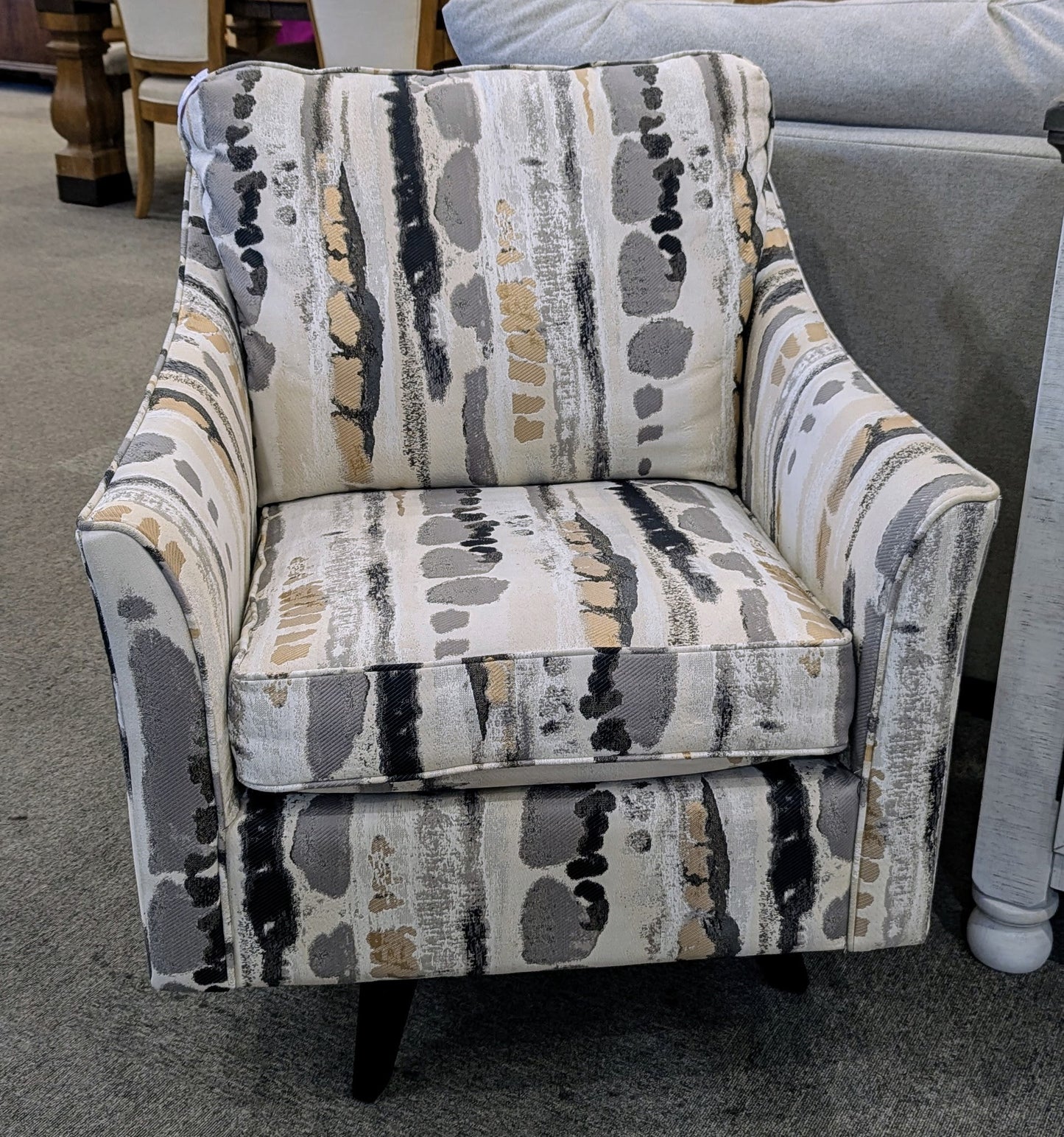 LAZYBOY CHAIR