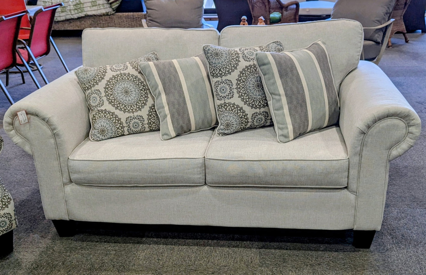 LOVESEAT