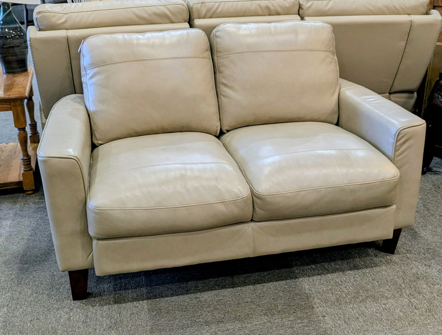 LOVESEAT