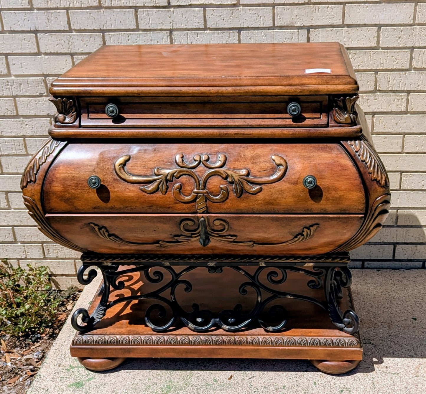 CHEST