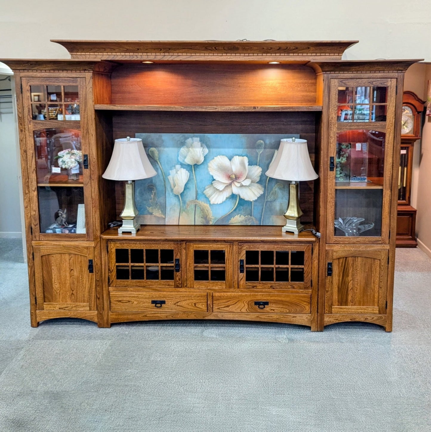 ENTERTAINMENT CENTER