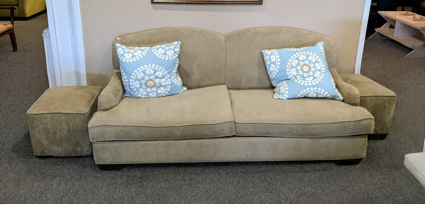 HAVERTY'S SOFA