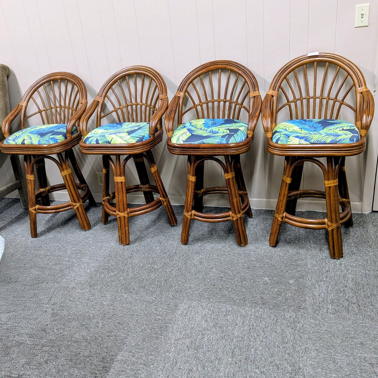 BAR STOOLS