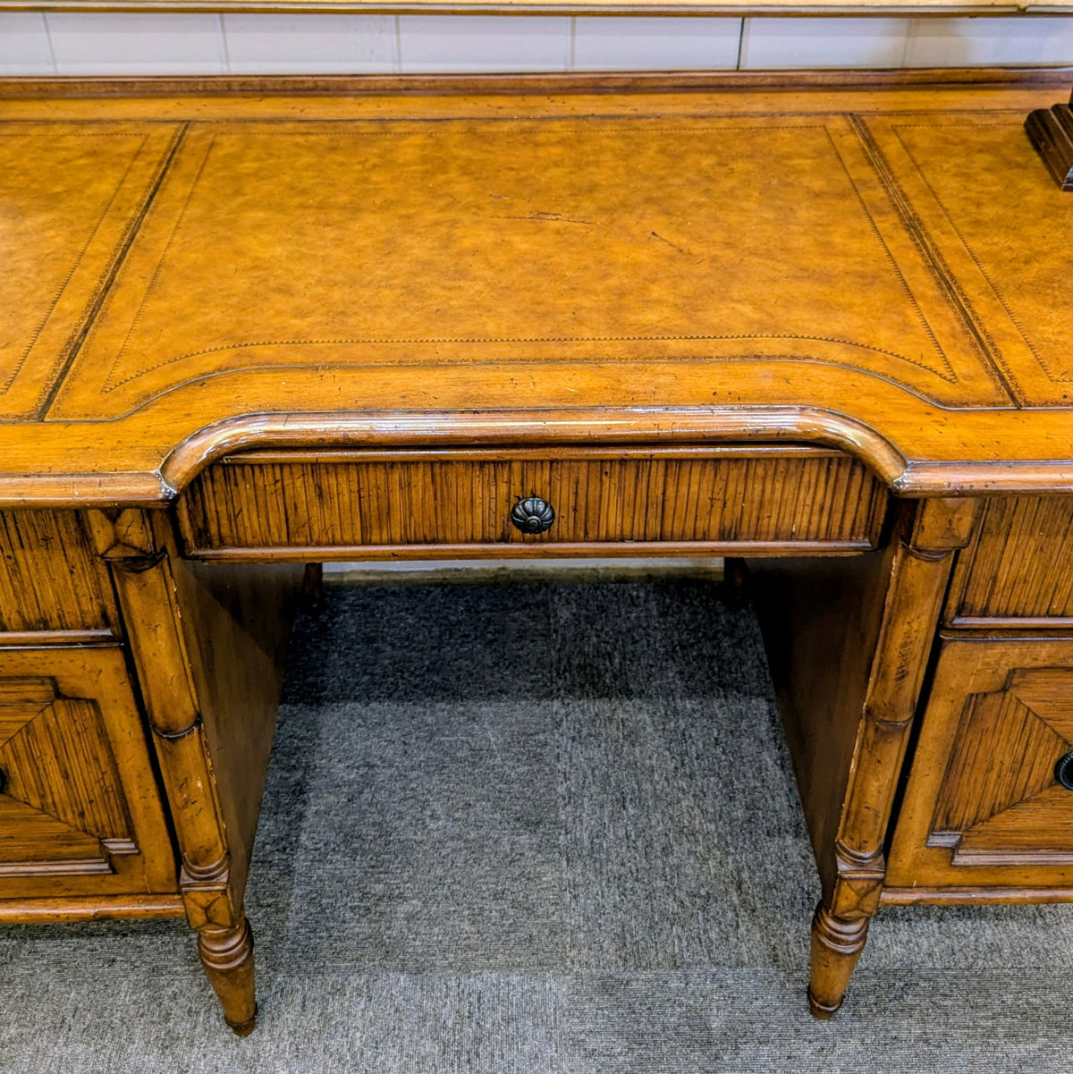 TOMMY BAHAMA OFFICE SET