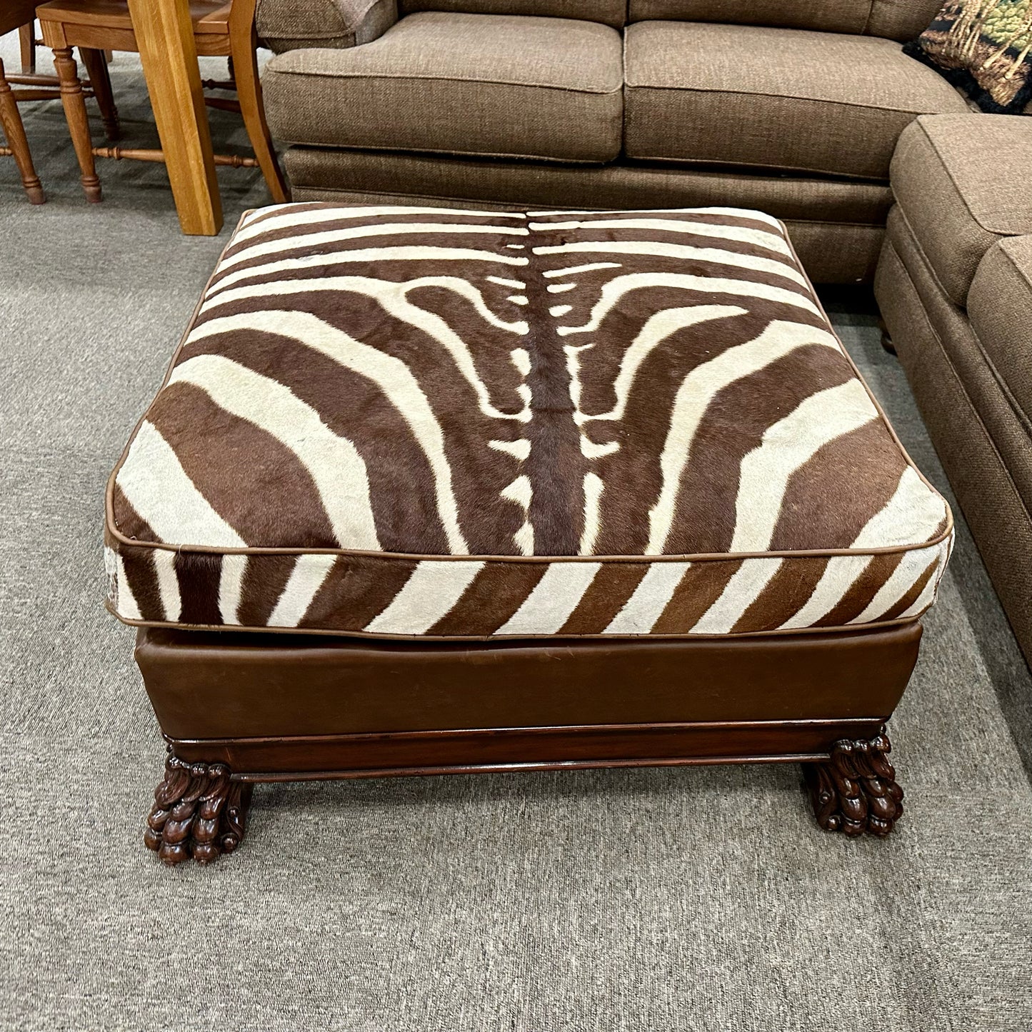 MAITLAND SMITH OTTOMAN