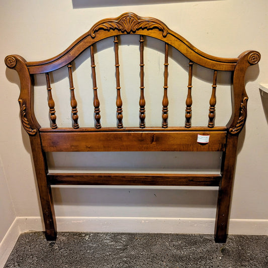 HEADBOARD