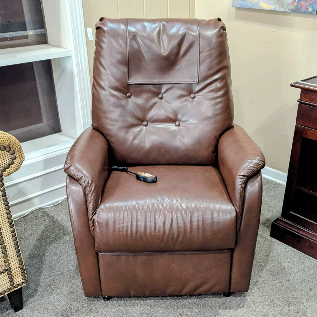 LIFT CHAIR