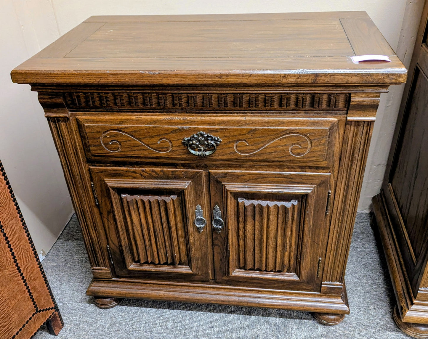 Ethan Allen NIGHTSTAND