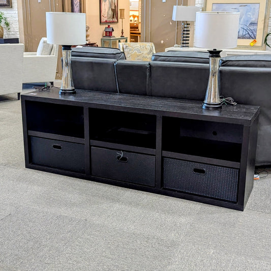 METROPOLITAN CONSOLE