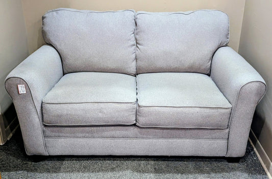 JACKSON LOVESEAT