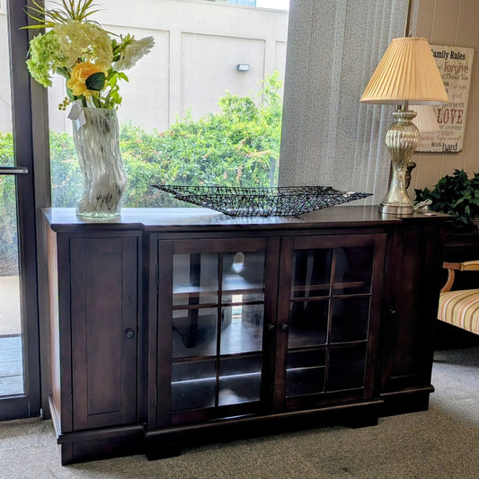 ASHLEY CONSOLE