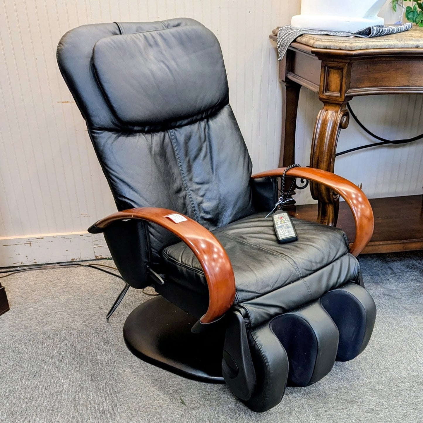 RECLINER