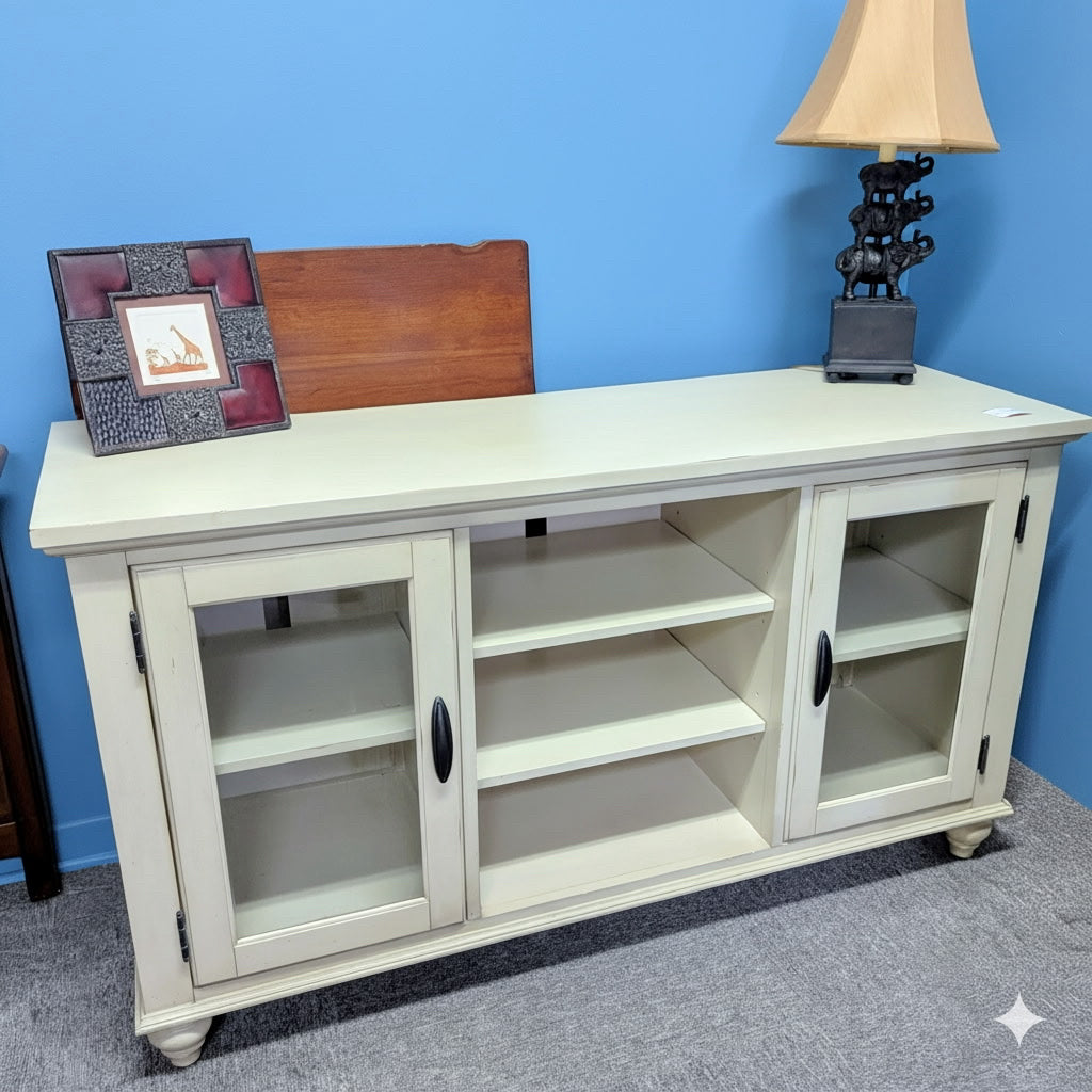 BROYHILL CONSOLE