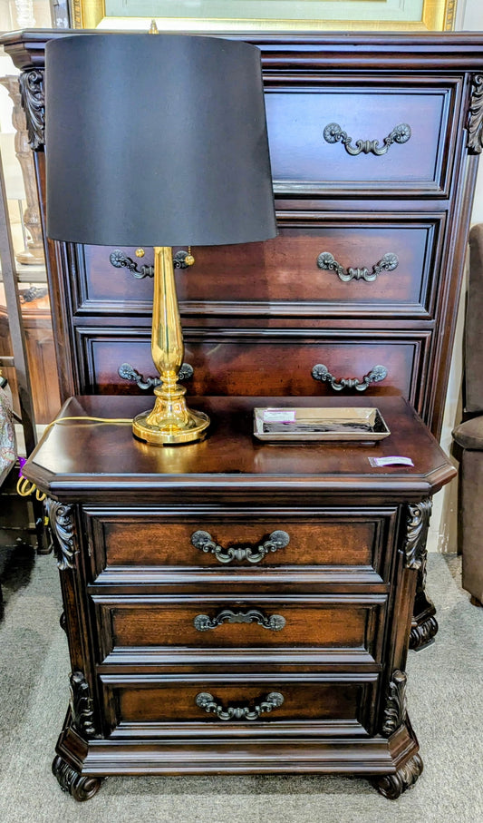 LIBERTY NIGHTSTAND
