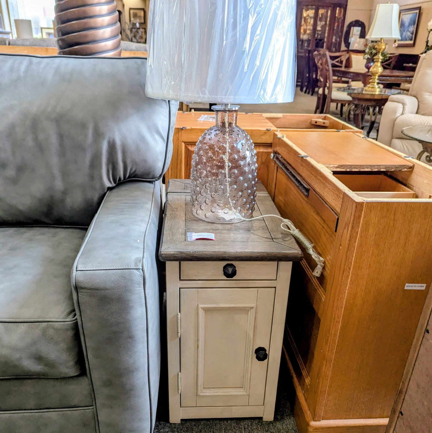 ASHLEY TABLE SET