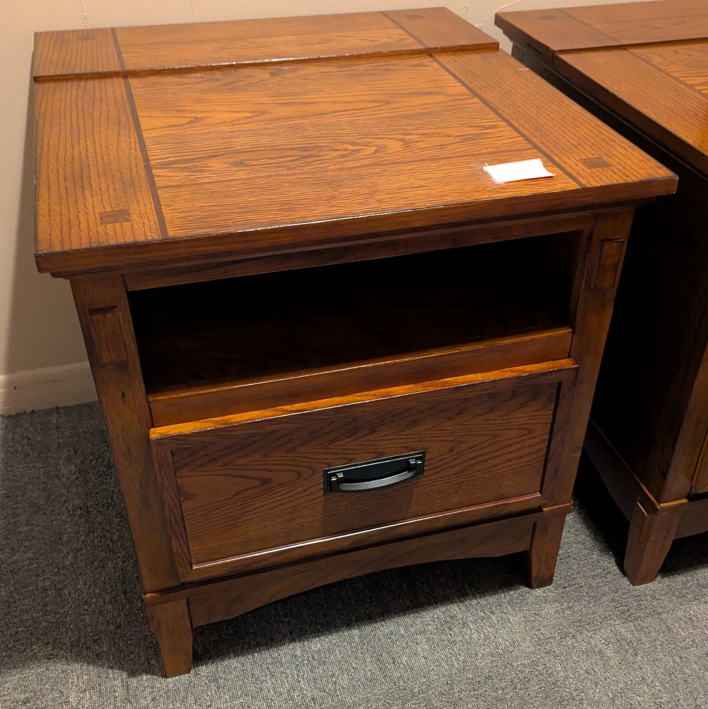 NIGHTSTAND