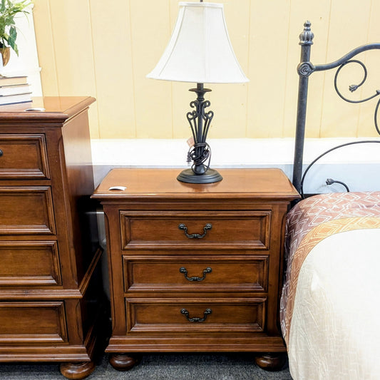 HOOKER NIGHTSTAND