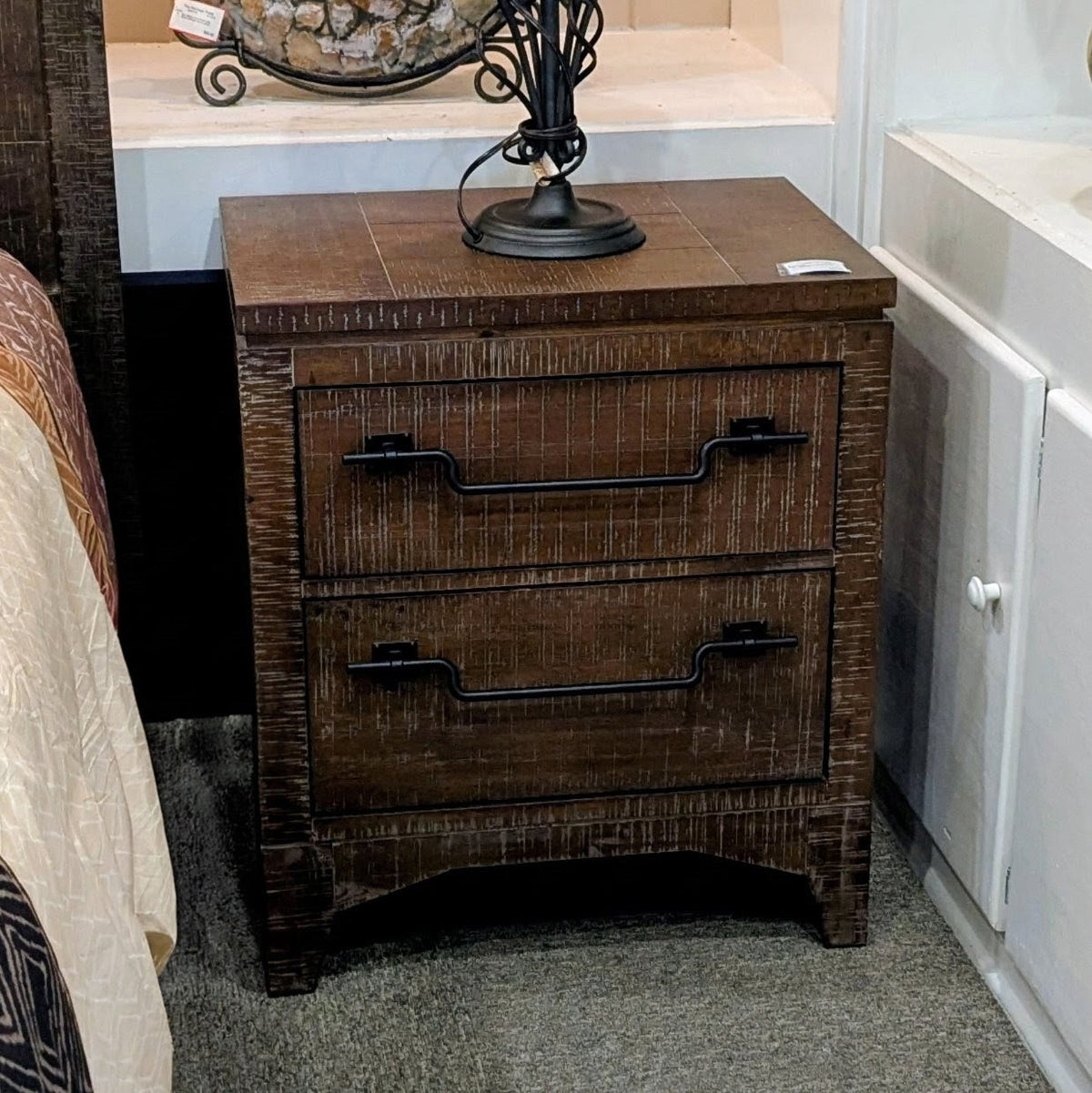 NIGHTSTAND