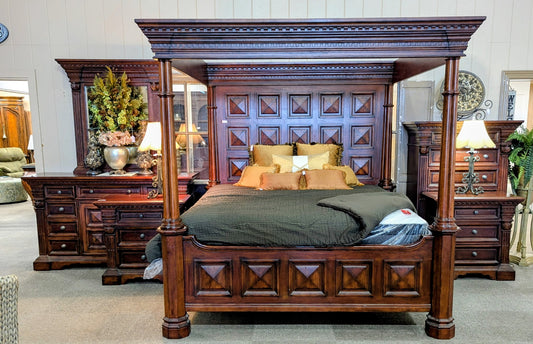 BEDROOM SET