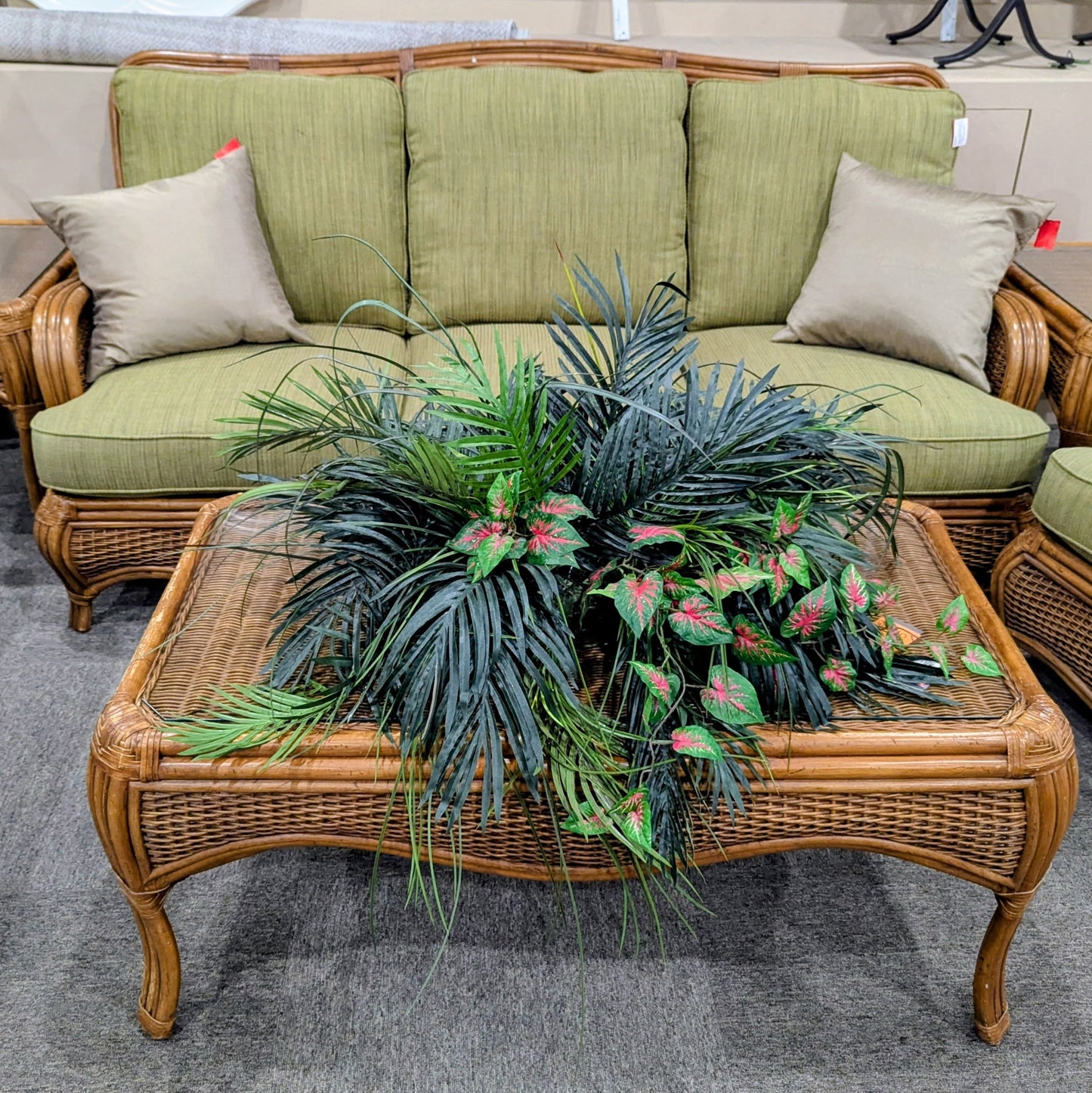 BRAXTON CULLER PATIO LIVING