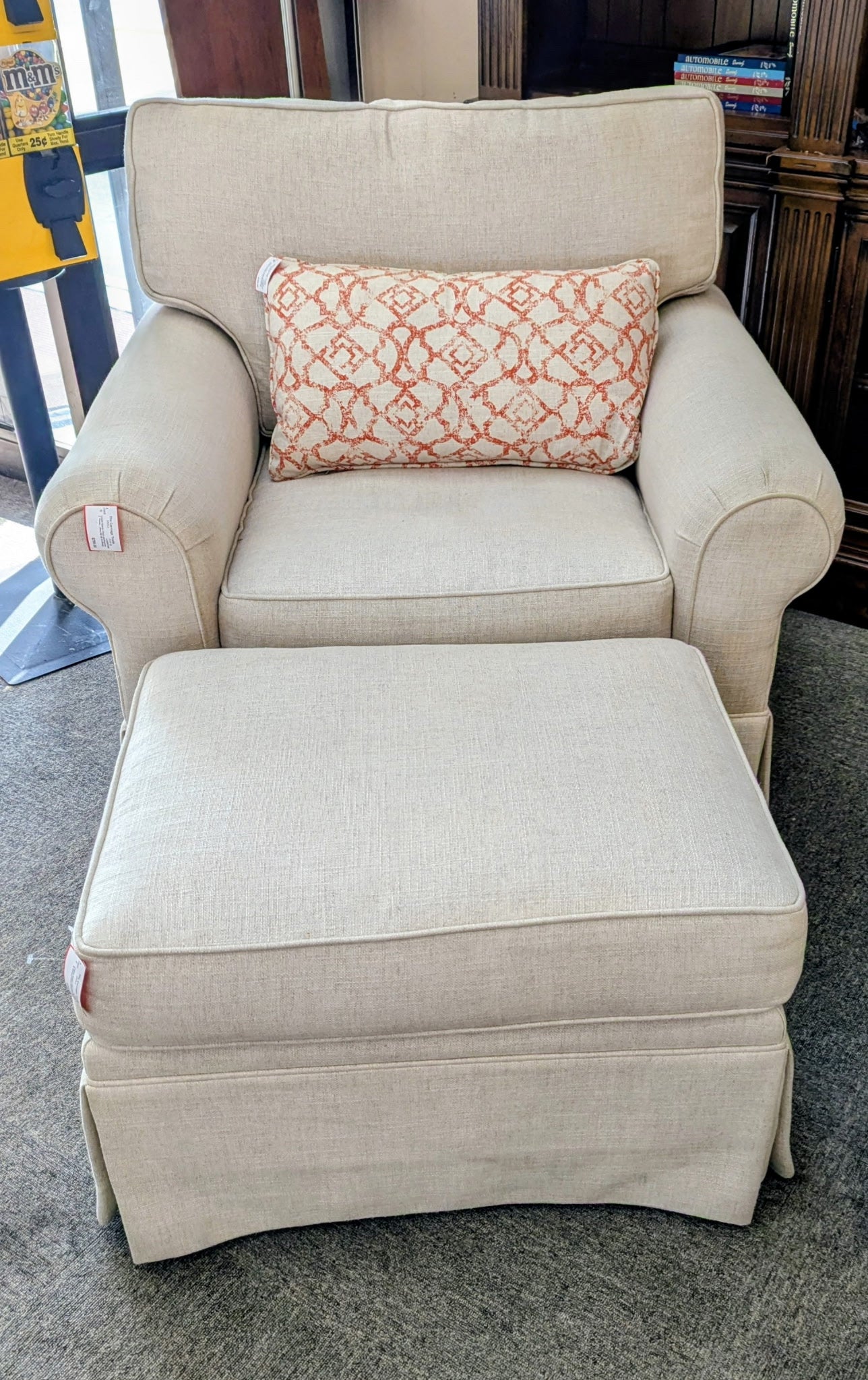 LEXINGTON CHAIR