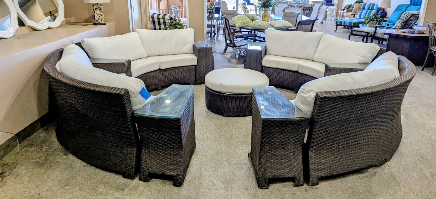 PALM CASUAL PATIO LIVING