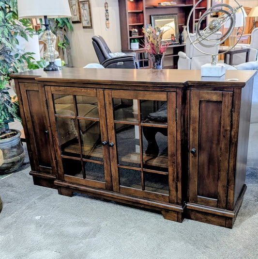 ASHLEY CONSOLE