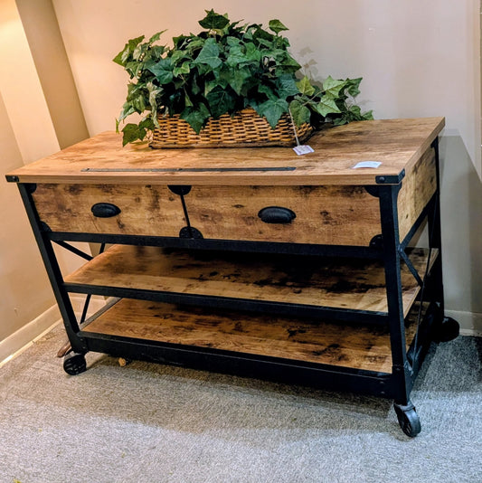 SAUDER CONSOLE