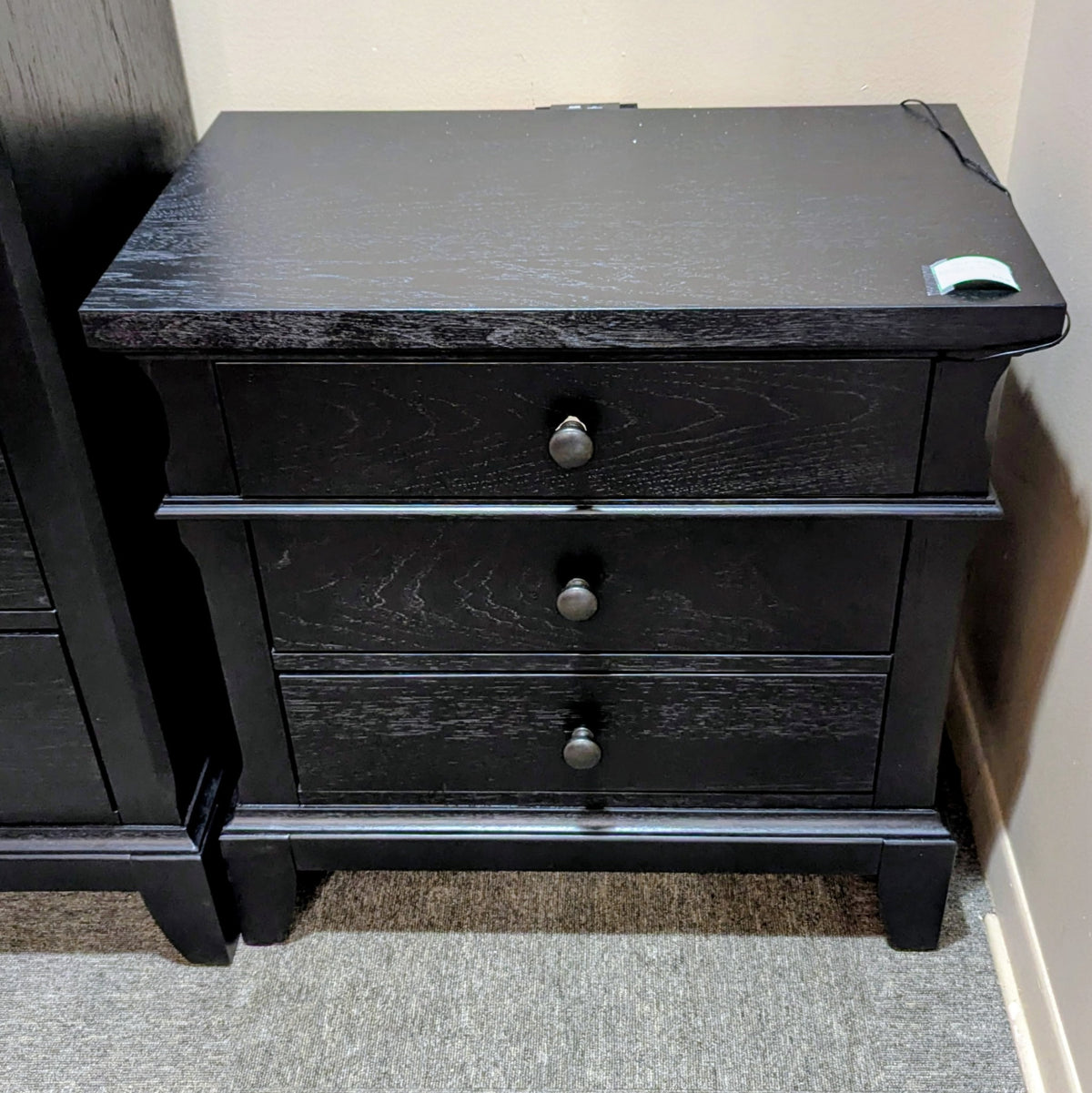 NIGHTSTAND