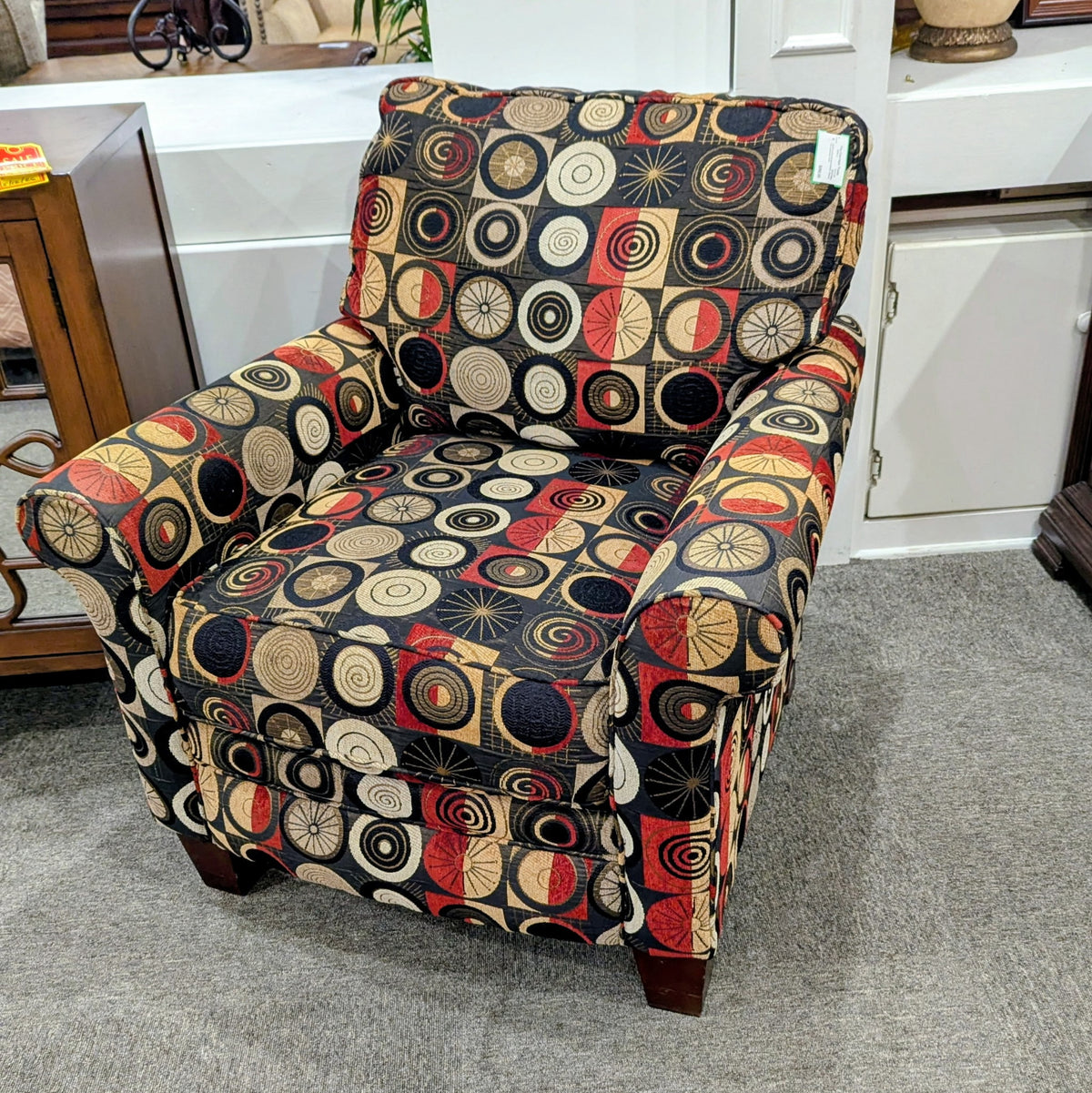 BROYHILL CHAIR