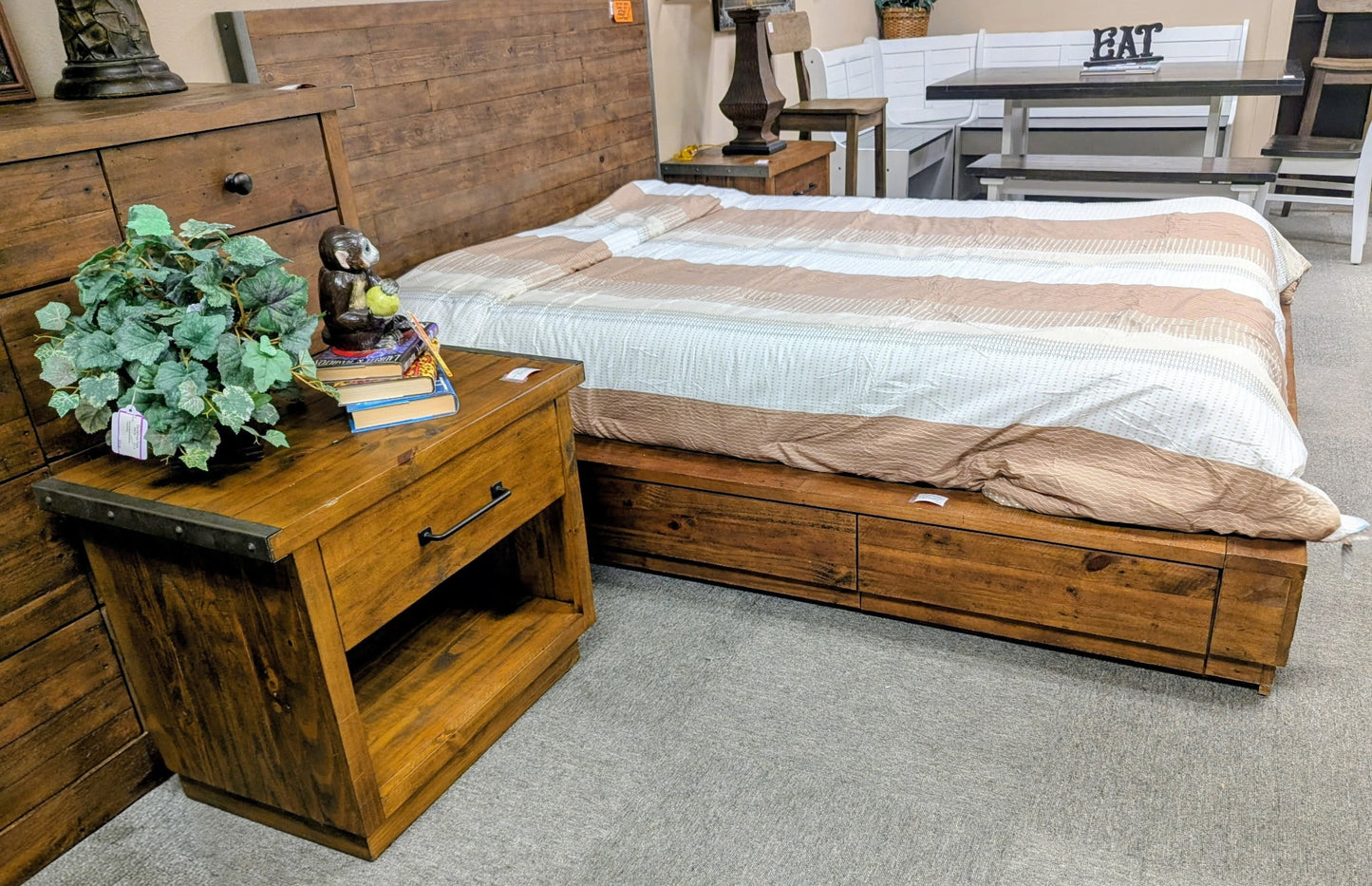 POTTERY BARN BEDROOM SET