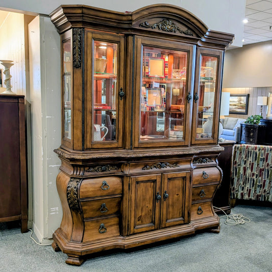 ASHLEY CHINA HUTCH