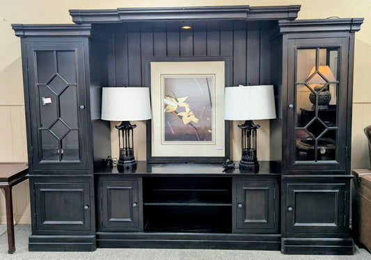 ENTERTAINMENT UNIT