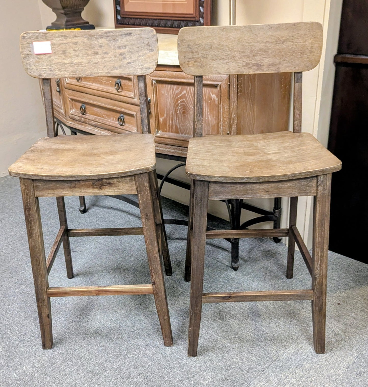 BAR STOOLS