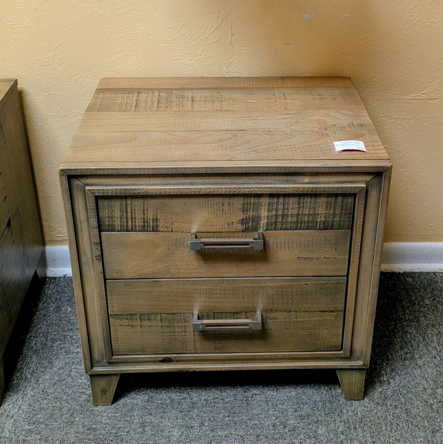 NIGHTSTAND