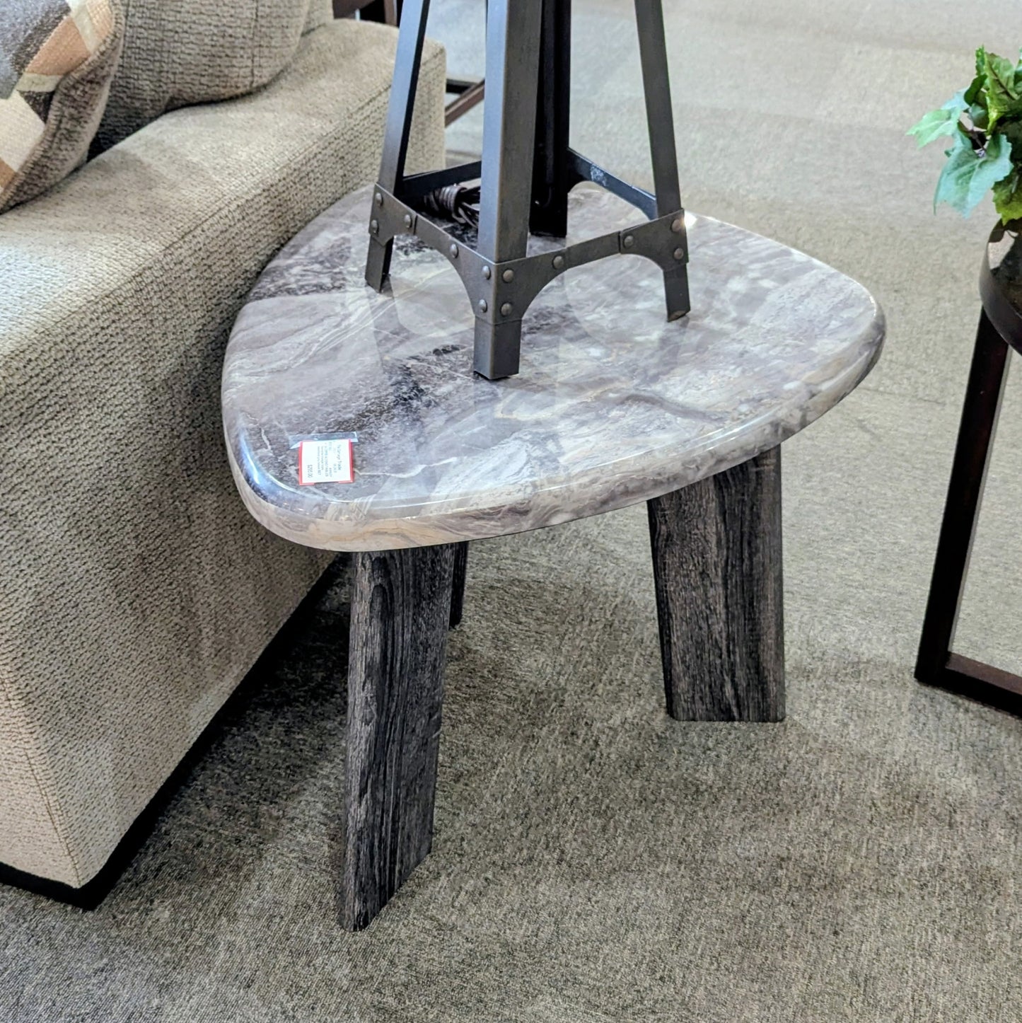 COFFEE TABLE W/2 END TABLE