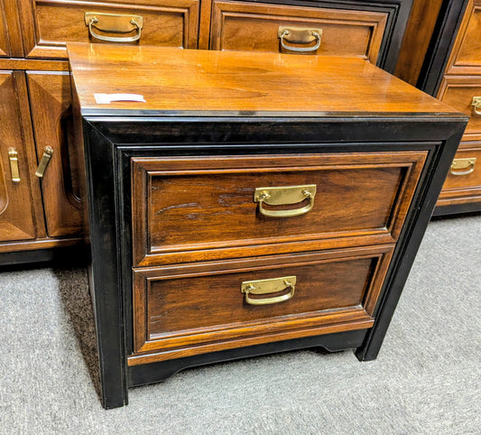 THOMASVILLE NIGHTSTAND